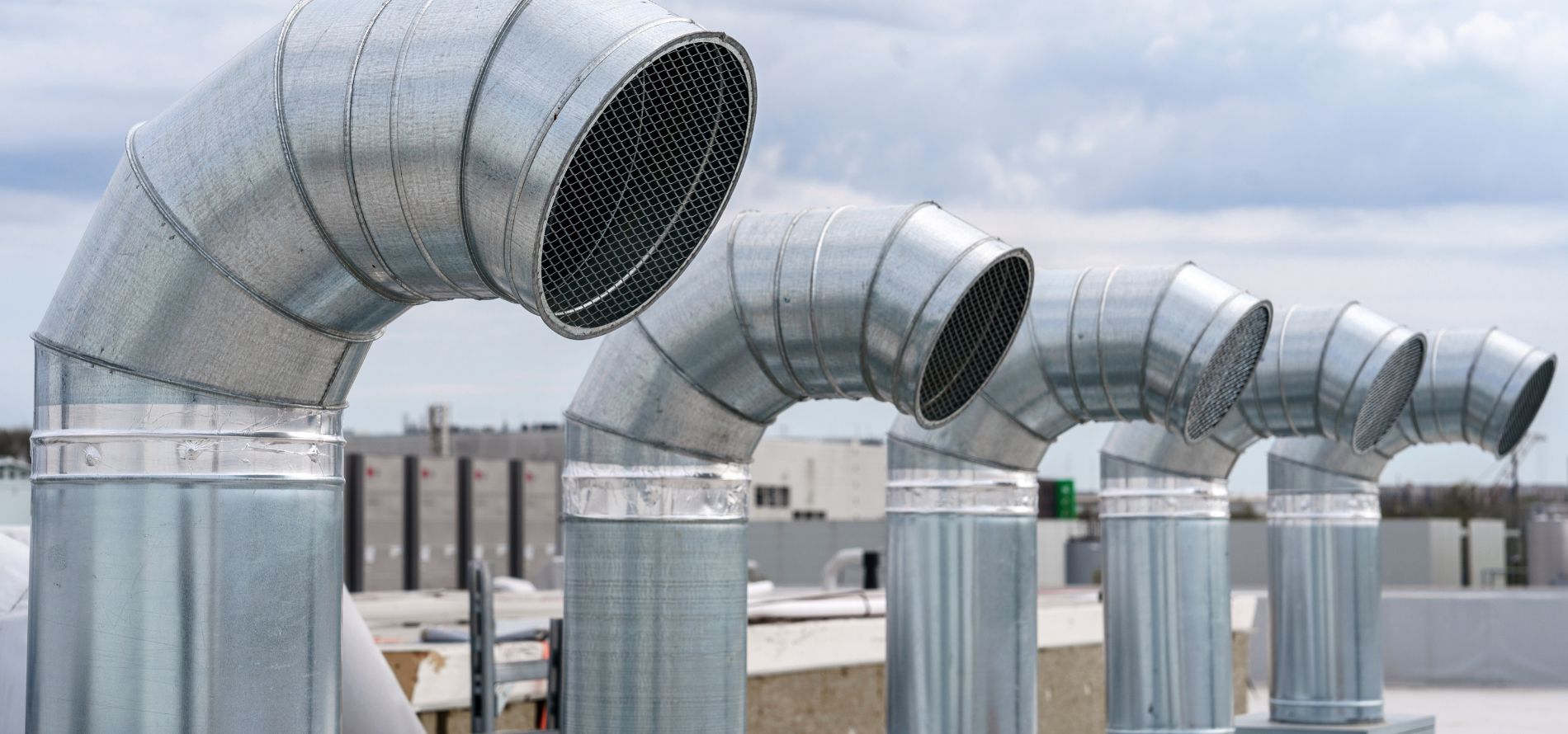 Les réglementations en vigueur pour l'installation d'extracteurs d'air et de systèmes de désenfumage